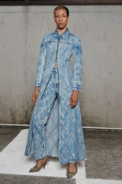 Look 35